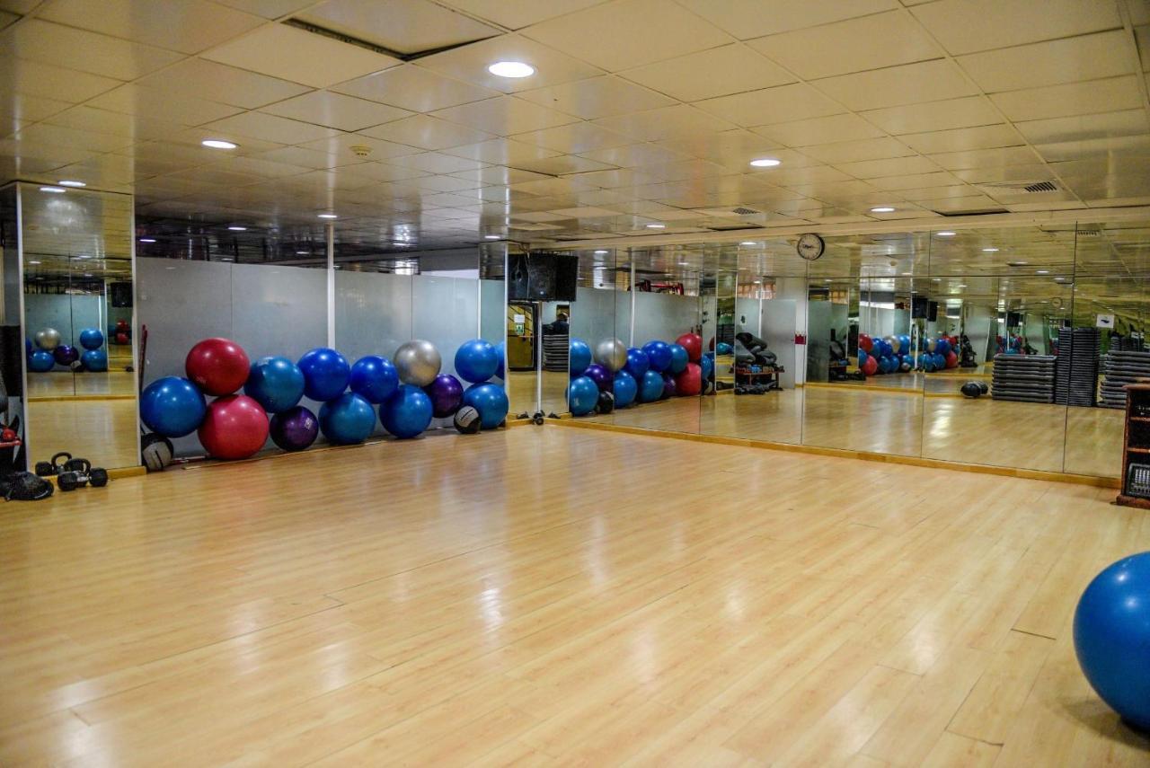 Dominican Fiesta Hotel Santo Domingo Exteriér fotografie The fitness centre